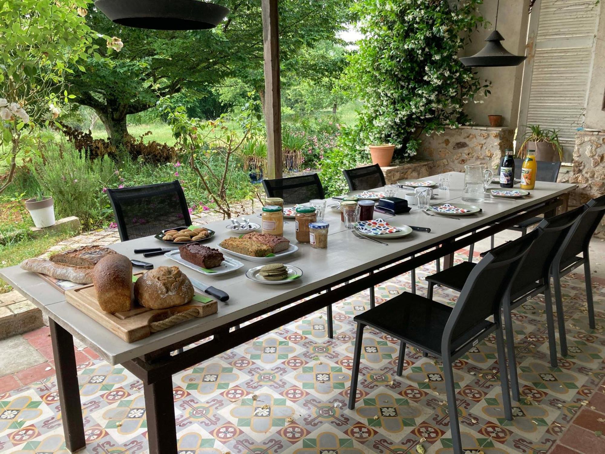Les Bertaulieres Bed & Breakfast Bossay-sur-Claise Exterior photo